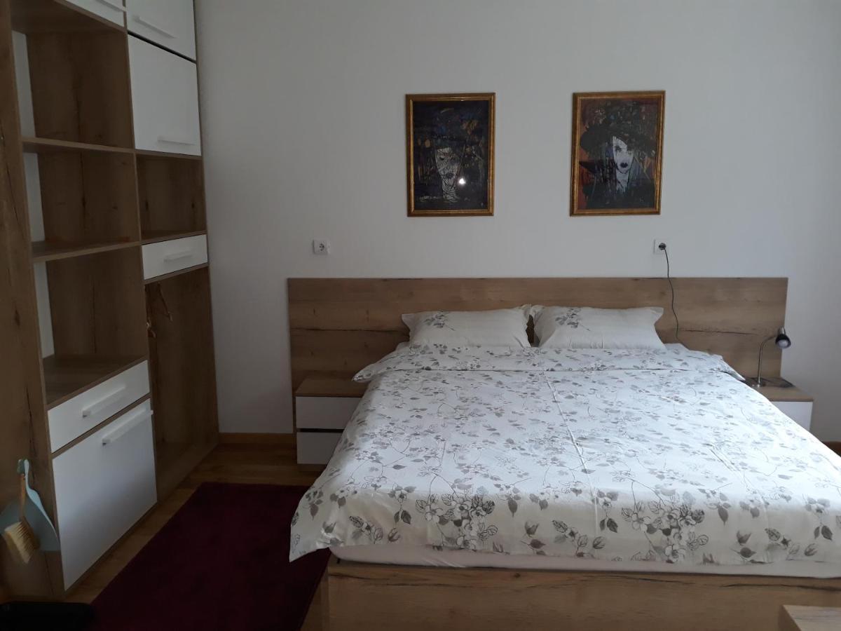 Apartmani Exit パレ エクステリア 写真